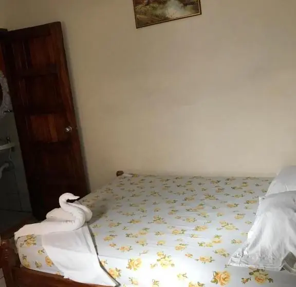 スタンダードルーム, Hostal Brisas Y Olas