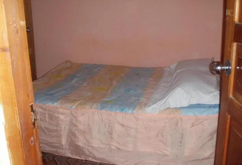 スタンダードルーム, Hostal Brisas Y Olas