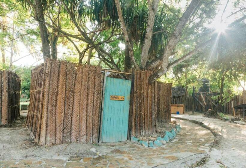 غرفة قياسية مطلّة علي البحر, Mikadi Beach Camp & Backpackers