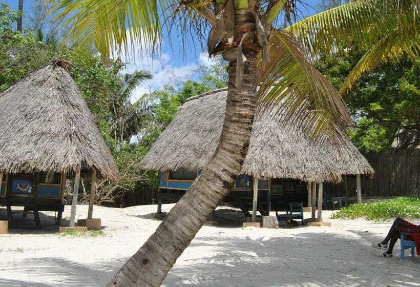 غرفة قياسية مطلّة علي البحر, Mikadi Beach Camp & Backpackers