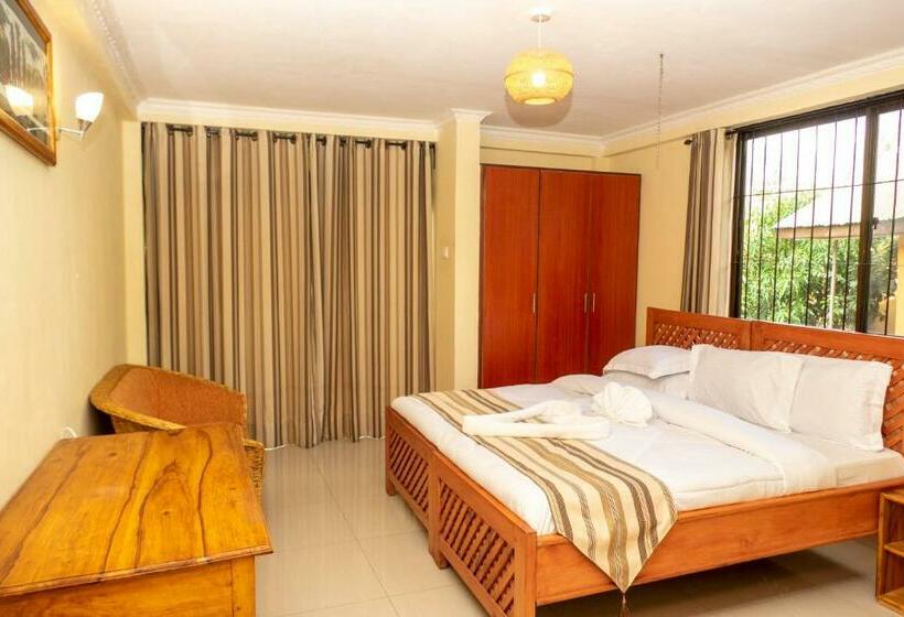 اتاق لوکس, Runako Lodge