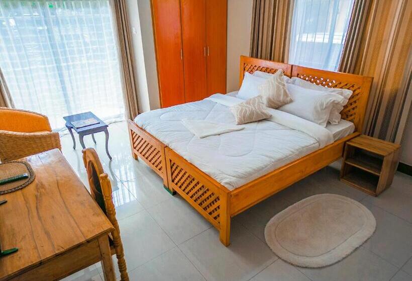 آپارتمان 1 خوابه با چشمانداز باغ, Runako Lodge