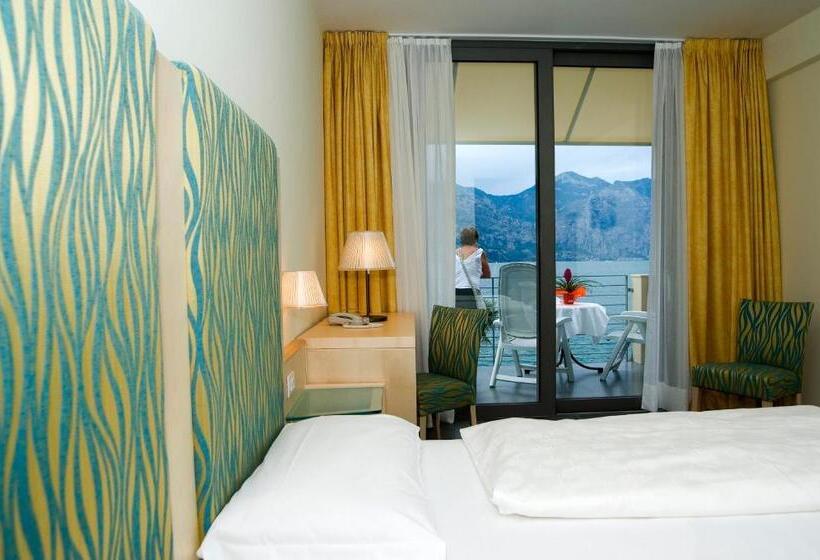 Superior room with lake view, Beach Hotel Du Lac Malcesine
