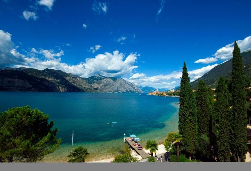 Superior room with lake view, Beach Hotel Du Lac Malcesine