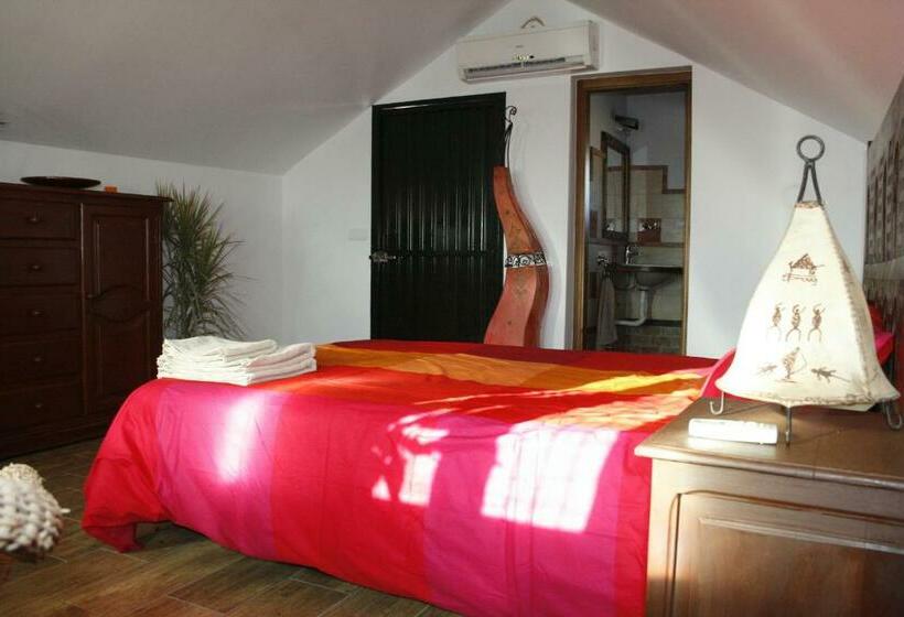 标准房带园景, El Fogón Del Duende