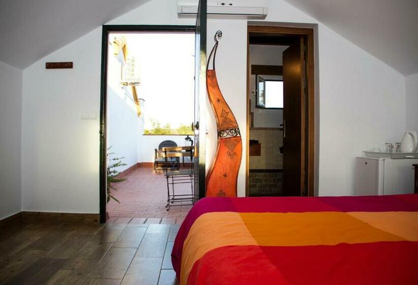 标准房带园景, El Fogón Del Duende