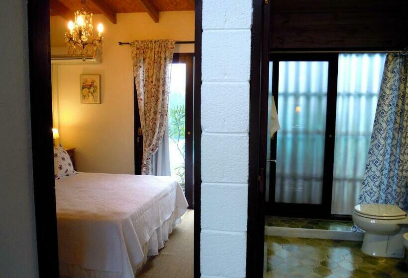 اتاق خانوادگی, La Atrevida