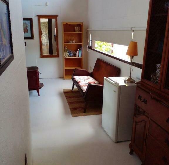 اتاق خانوادگی, La Atrevida