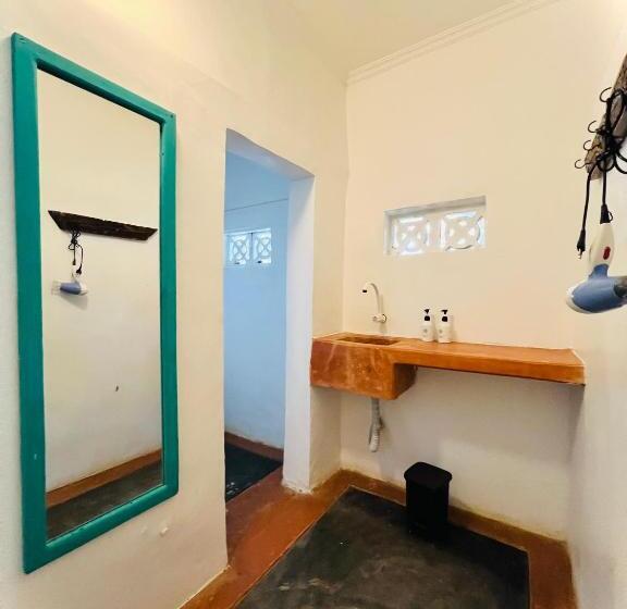 Четырехместный Номер Economy, Pili Pili Beach Bungalows