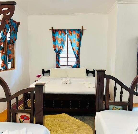 Четырехместный Номер Economy, Pili Pili Beach Bungalows