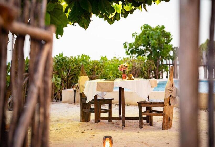 Семейный Номер Deluxe, Pili Pili Beach Bungalows