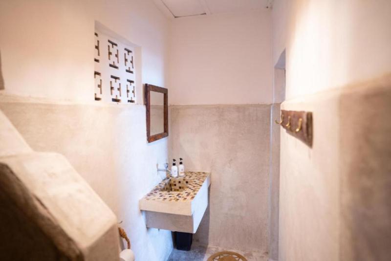 Triple Room Sea View, Pili Pili Beach Bungalows