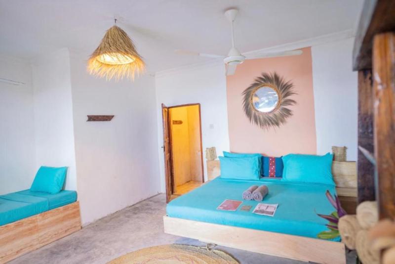 Triple Room Sea View, Pili Pili Beach Bungalows