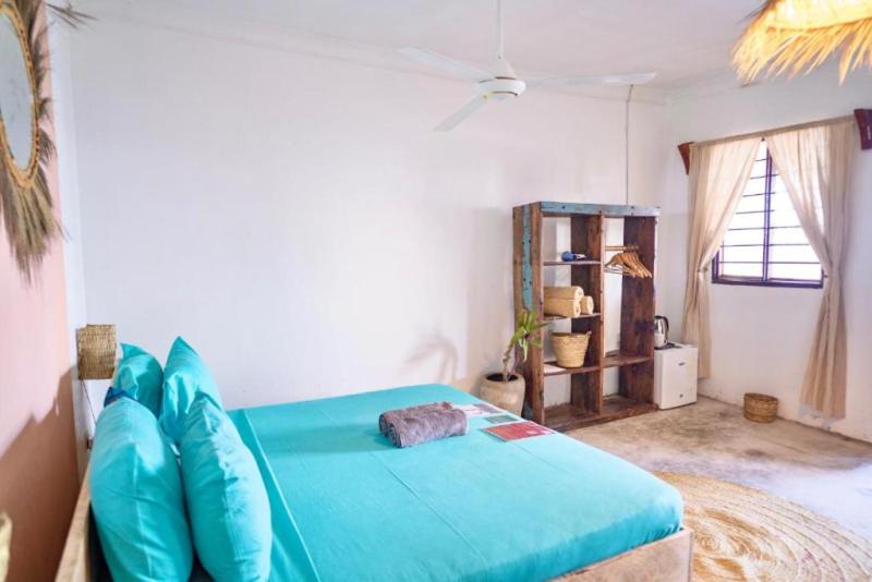 Triple Room Sea View, Pili Pili Beach Bungalows