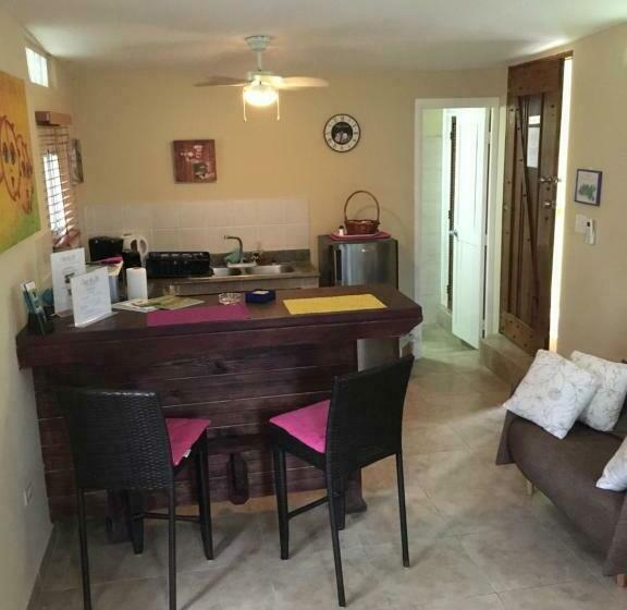 스탠다드 스튜디오, Casa Del Sol Bed And Breakfast