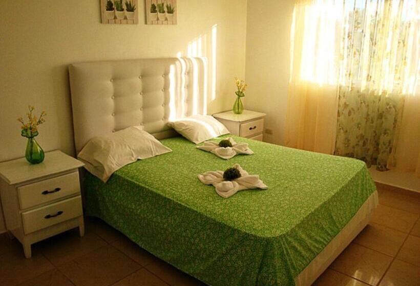 اتاق استاندارد, El Malecon B&b