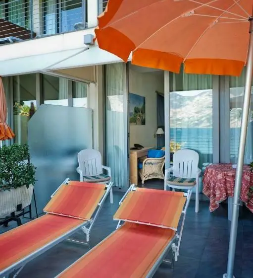湖の見えるジュニアスイート, Beach Hotel Du Lac Malcesine