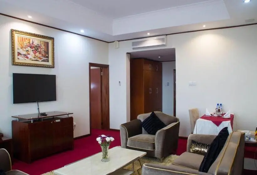 سوییت اجرایی, Lake View Resort