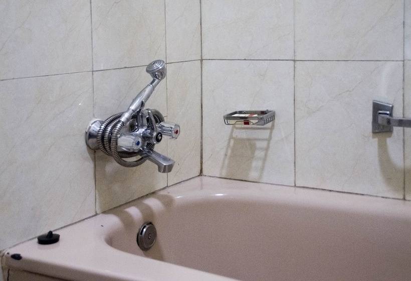 اتاق لوکس, Lake View Resort