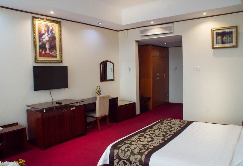 سوییت لوکس, Lake View Resort