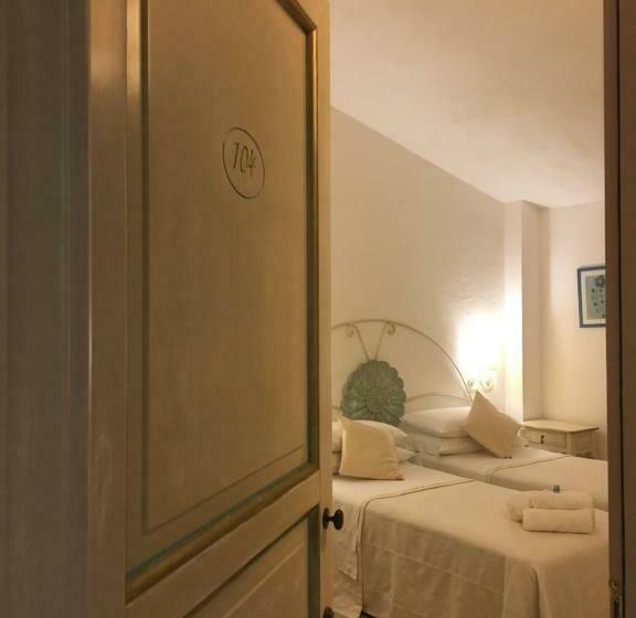 スタンダードルーム, Sorgente