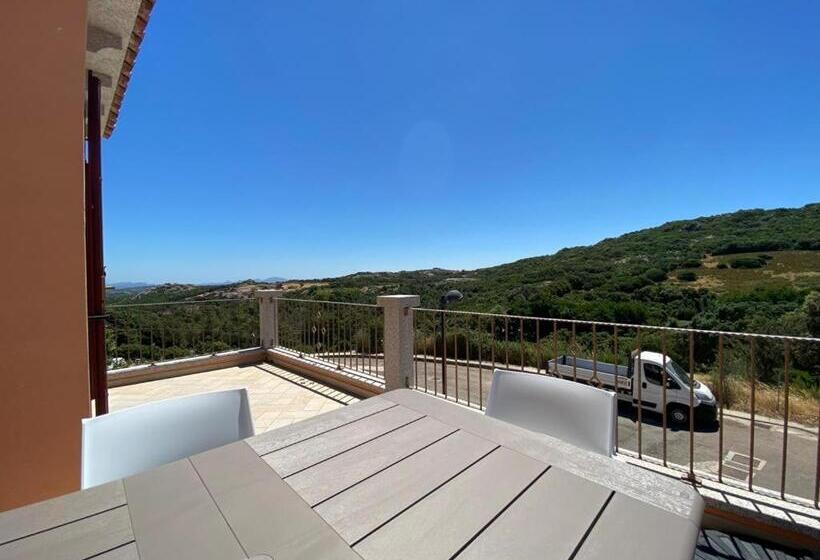 テラス付き１ベッドルームアパートメント, Sorgente