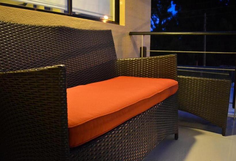 اتاق استاندارد, Wayak