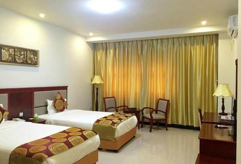 Deluxe Room, Meida Hotel & Restaurant