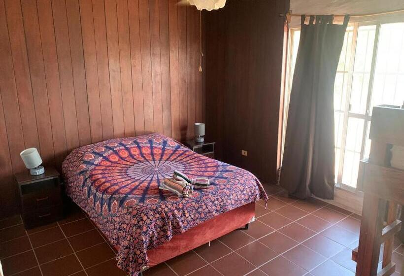 Семейный Номер, Piedra Alta Hostel & Suites