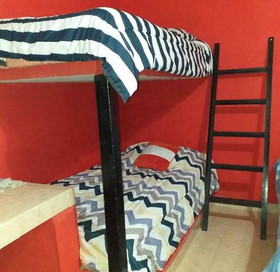 Семейный Номер, Windmill Hostal