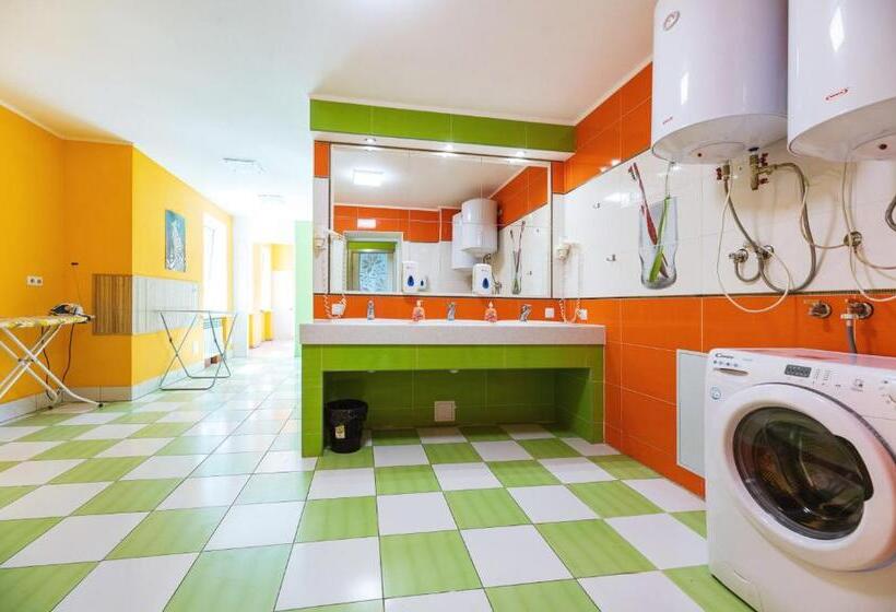 اتاق استاندارد, Guest House Golden Gate 911