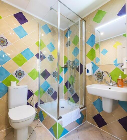 مجموعه ویستا شهر, Guest House Golden Gate 911