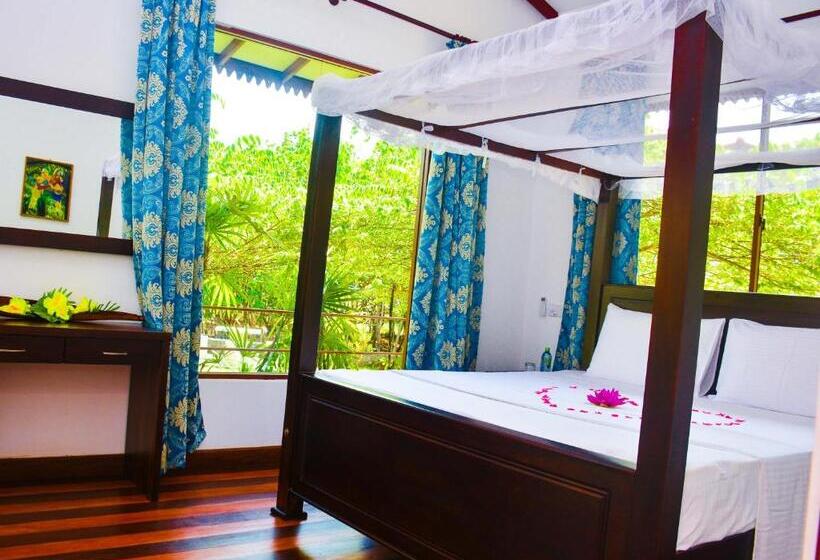 Шале Superior 1 Спальня, Mass Eco Cabana Yoga & Spa   Unawatuna