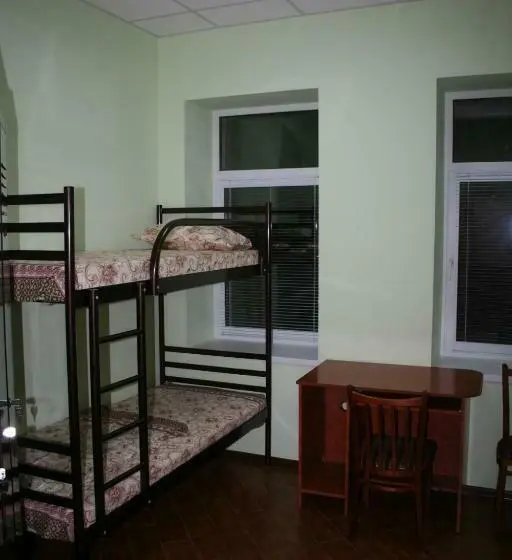 تختخواب در اتاق مشترک, Bike Hostel Dnepr