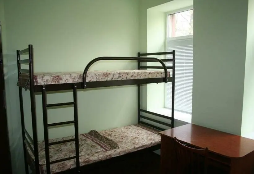 تختخواب در اتاق مشترک, Bike Hostel Dnepr