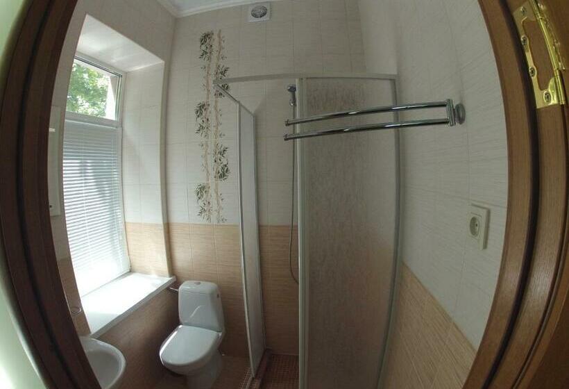 سرير فى غرفة مشتركه, Bike Hostel Dnepr