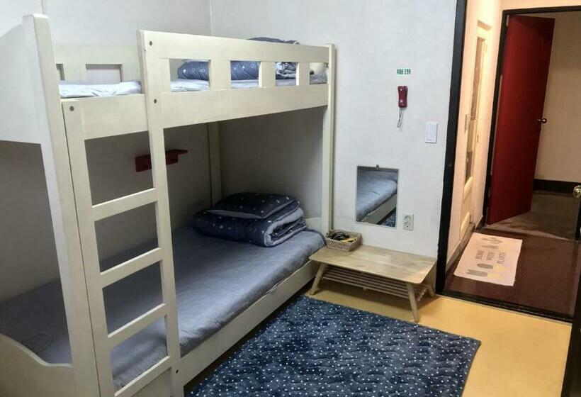 Habitació Estàndard, Doobaki Hostel