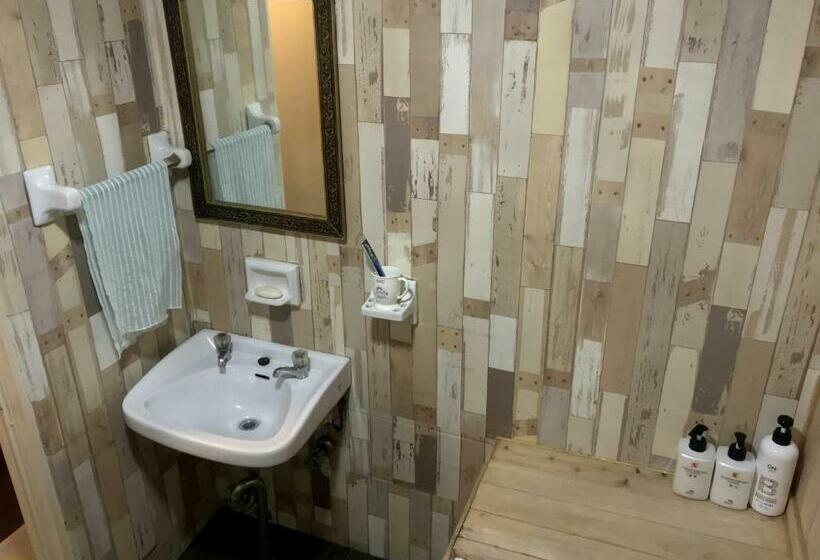 Habitació Estàndard, Doobaki Hostel