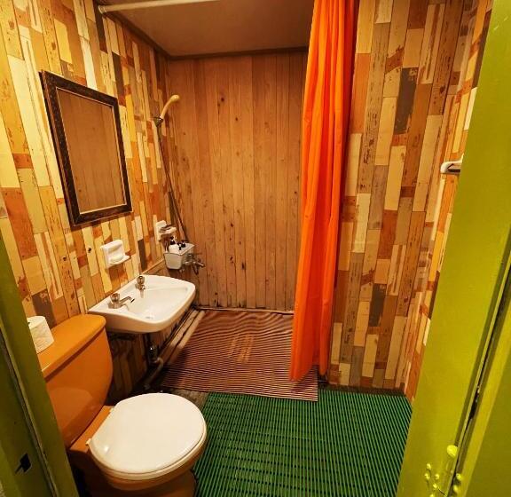 标准间, Doobaki Hostel