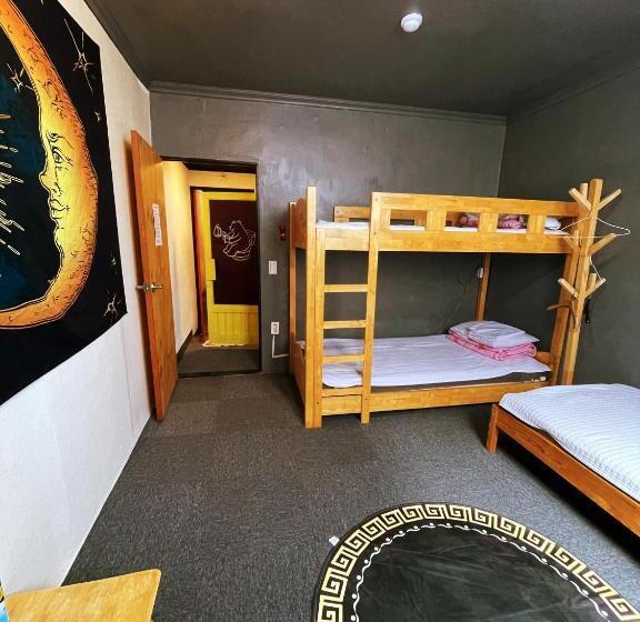 Habitació Triple Estàndard, Doobaki Hostel