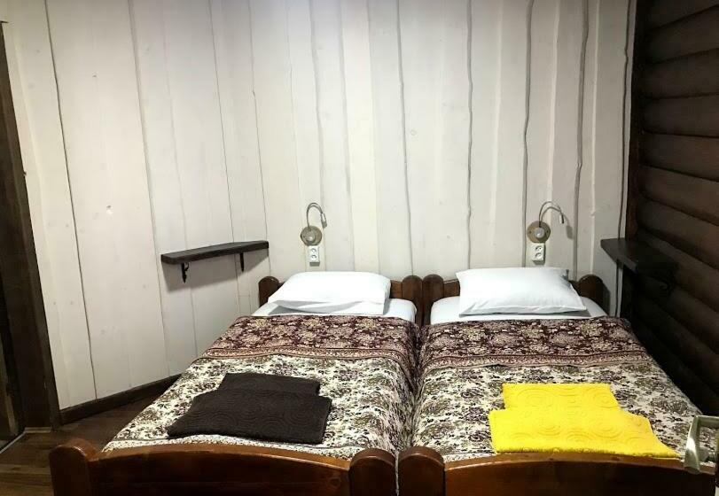 غرفة إقتصادية, Fayniy Motel