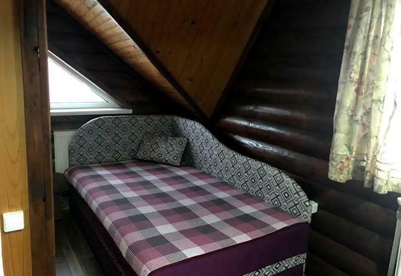 三人经典房间, Fayniy Motel