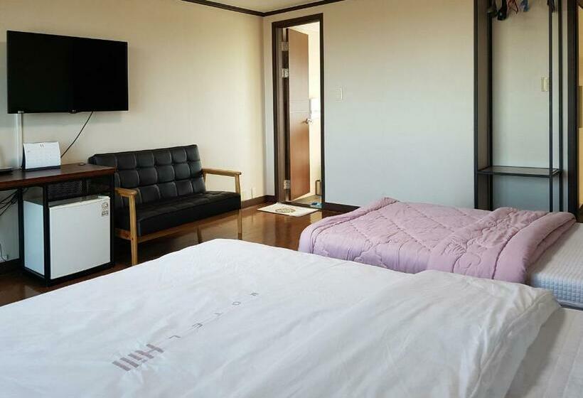 디럭스 룸, Goodstay Motel Hill