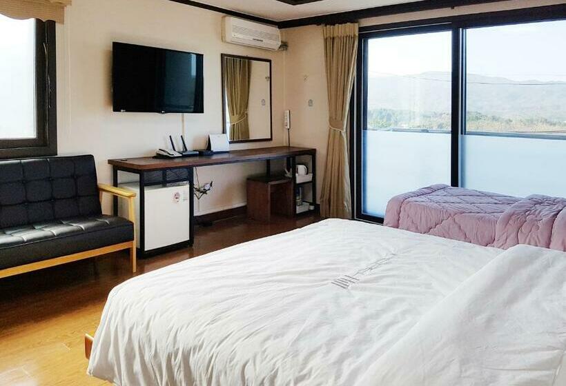 디럭스 룸, Goodstay Motel Hill