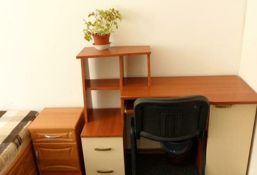 اتاق اکونومی, Hostel Vitan