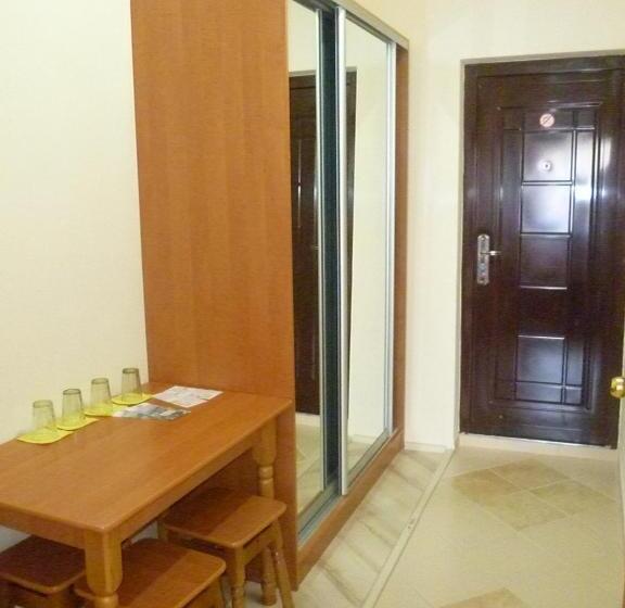 اتاق استاندارد چهار تخته, Hostel Vitan