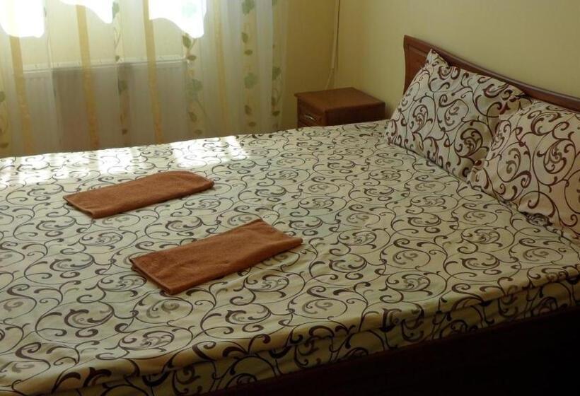 اتاق اکونومی, Hostel Vitan