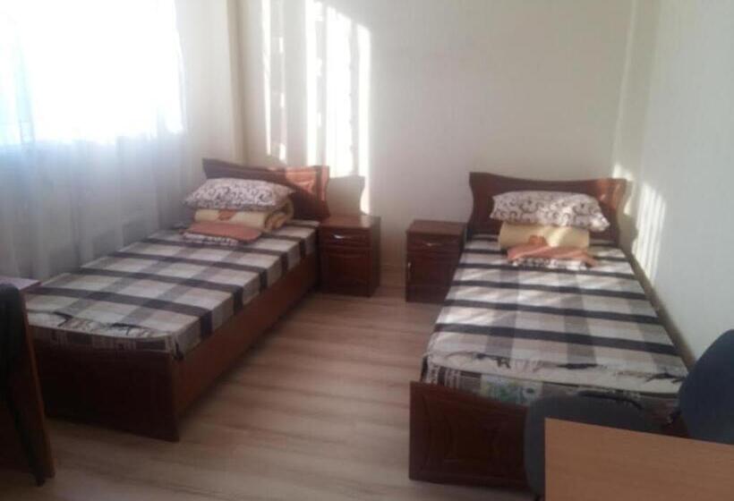 اتاق خانوادگی, Hostel Vitan