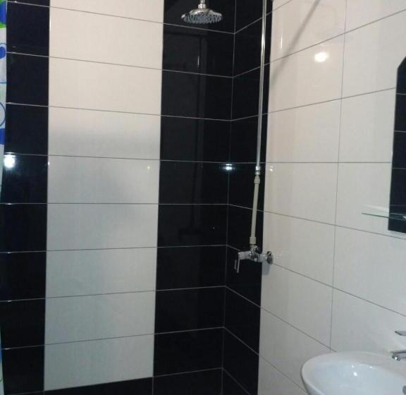 اتاق استاندارد سه نفره, Hostel Vitan