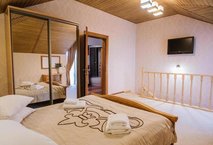 套房, курортний готель золота корона